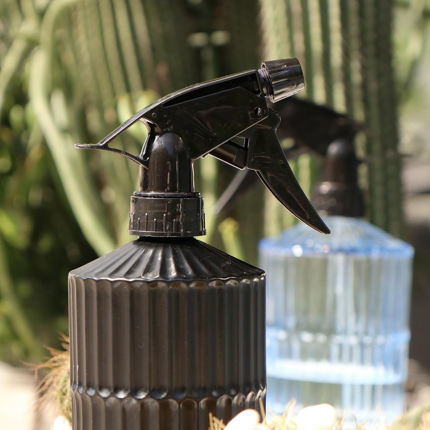 OFFIDIX Glass Spray Bottle, Pressure Watering Can, Indoor Plant Mister, Adjustable Nozzle Watering Glass 0.45L/15.22oz Spray Bottle for Garden Plants Cleaning Solutions (Black)