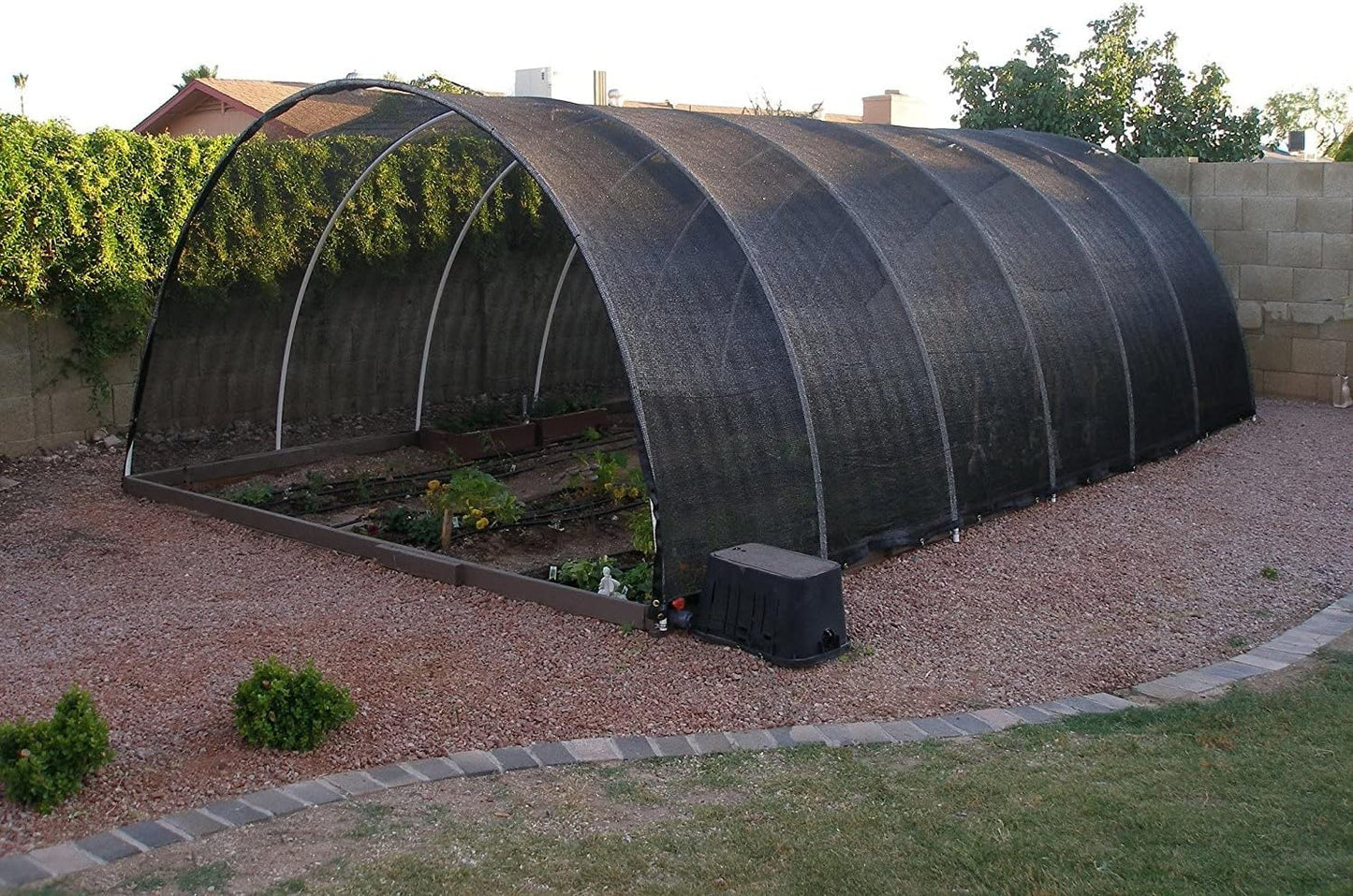 Agfabric 30% Sun-Block Shade Cloth 6x8ft Net Mesh Shade with Clips for Garden Patio&Plants, Black