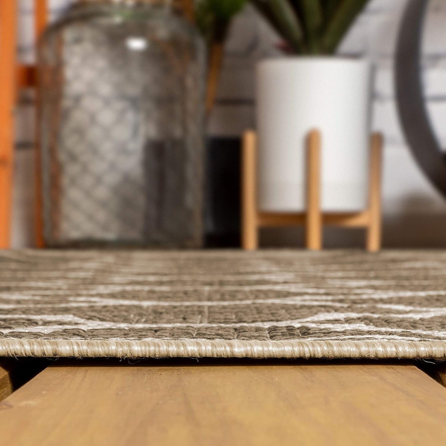 Eyely BMS109A-4SQ Santa Monica Trebol Moroccan Trellis Textured Weave, Pet Friendly, Non-Shedding, Stain Resistant, Easy-Cleaning, Brown/Beige, 4' Square, Indoor/Outdoor, Area Rug