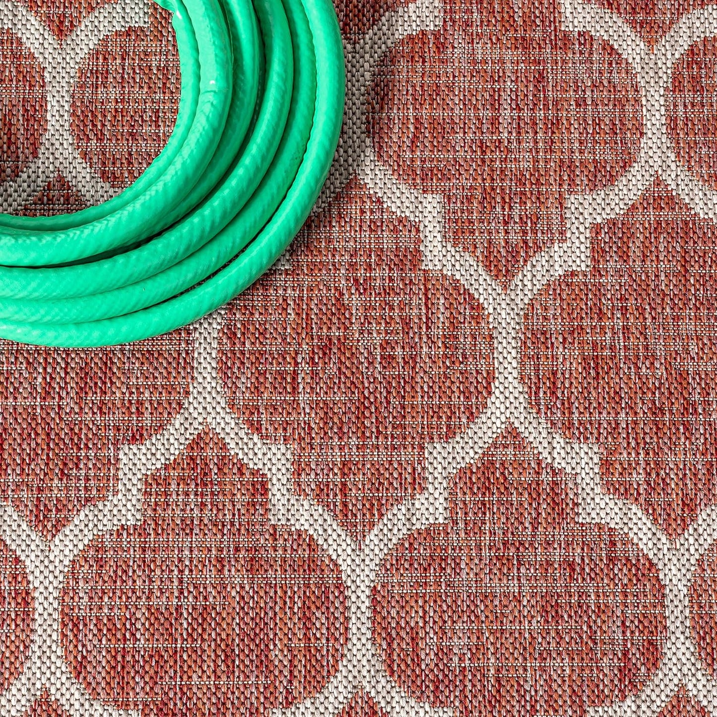 Eyely BMS109C-5SQ Santa Monica Trebol Moroccan Trellis Textured Weave Indoor/Outdoor Area Rug Coastal;Bohemian, Bedroom, Backyard, Patio, Easy-Cleaning, Non-Shedding, 5' Square, Red/Beige