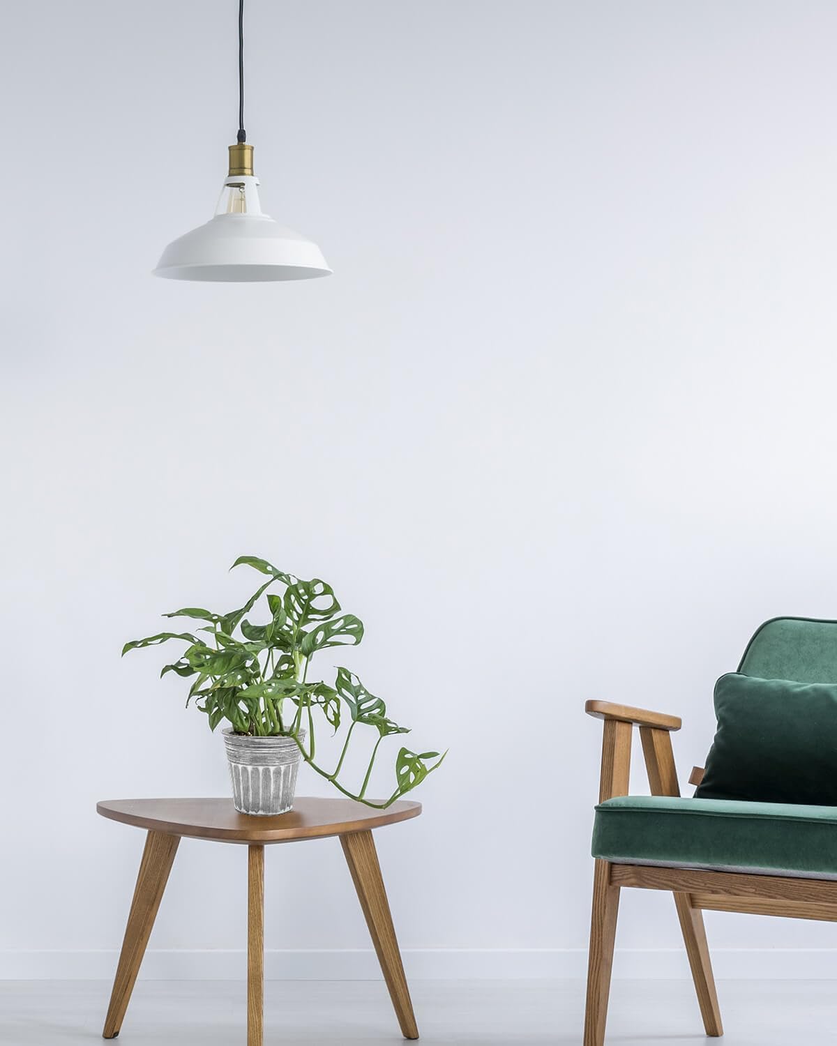 vensovo 4 Inch Silver Metal Rustic Flower Pots - 6Pcs Small Galvanized Planters with Drainage Hole and Rubber Plug, Rustproof Metal Bucket Plant Pots Farmhouse Vintage Style for Decor