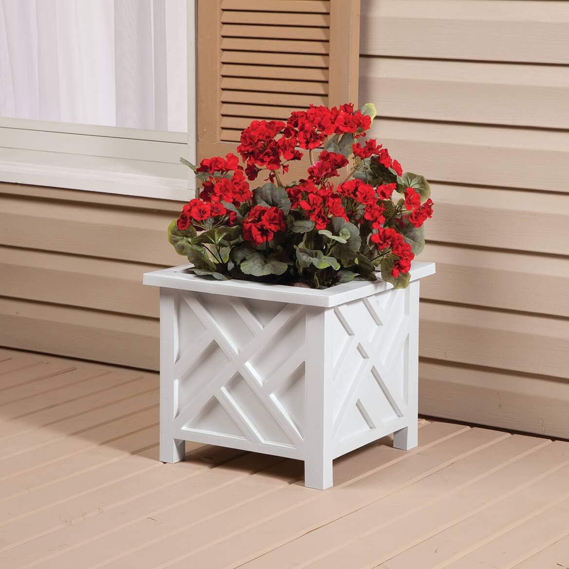Miles Kimball Set of 2 Chippendale Planter Boxes, White – Outdoor Flower Holder for Garden, Patio and Lawn – 14 ¾” sq. x 13 ¼ H Overall