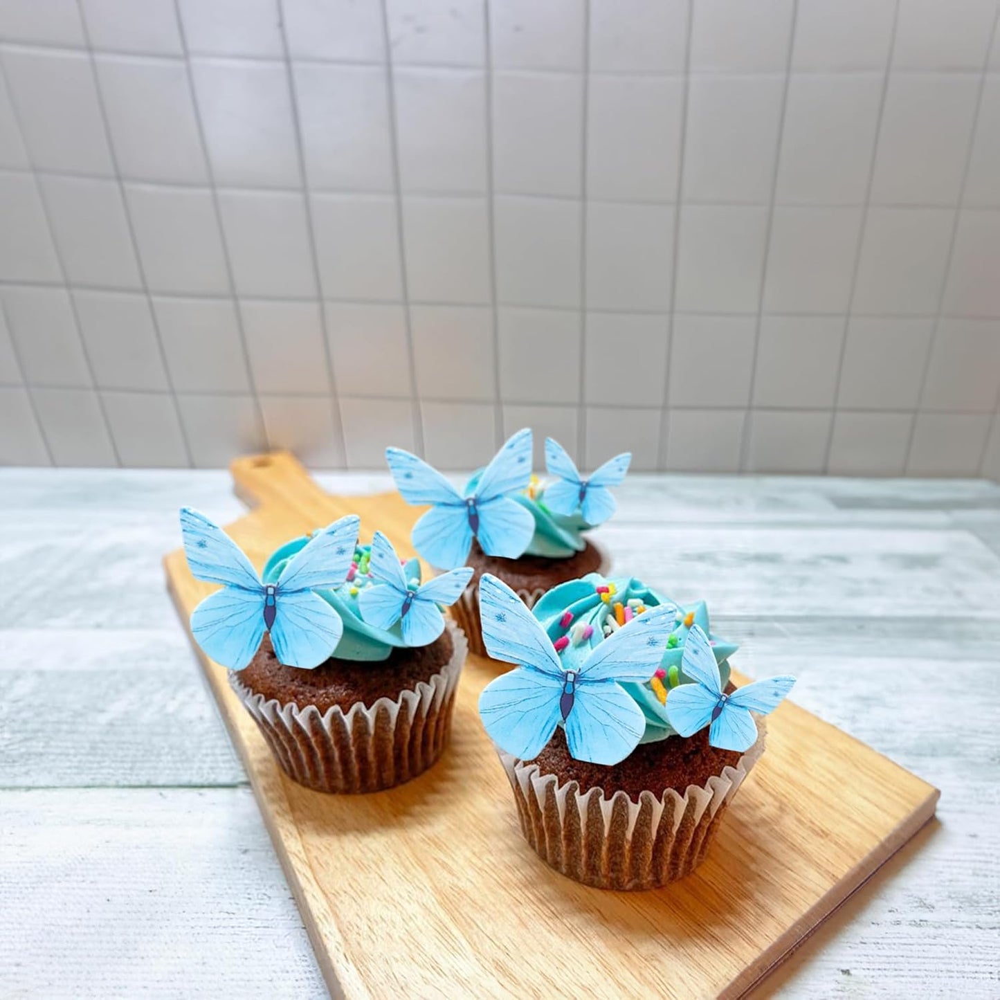 Ephlyn 72Pcs Edible Butterfly Cupcake Toppers 3D Realistic Butterfly Cake Picks Cute Cupcake Decorations for Baby Shower Theme Boys Girls Birthday Party Decorations Blue