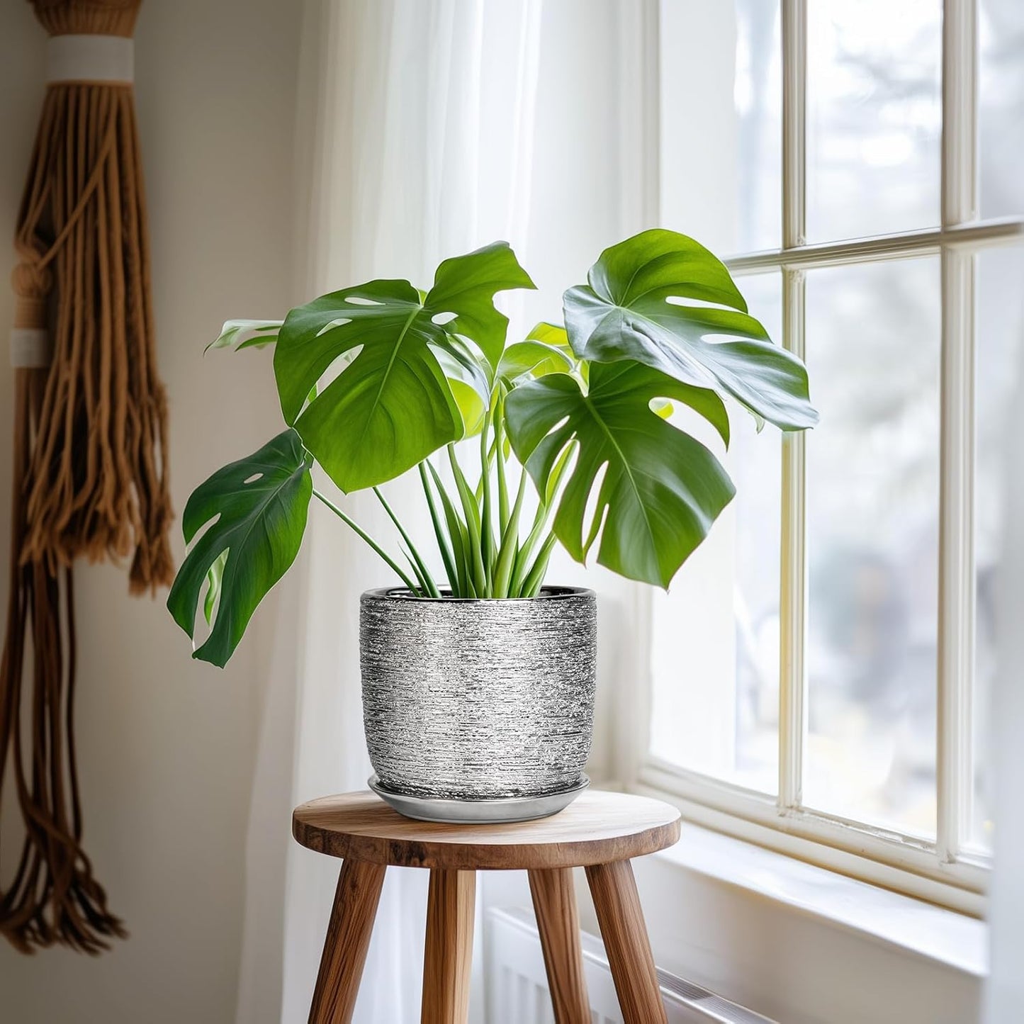 Ceramic Flower Pot - 7 Inch Ceramic Plant Pot for Indoor Flowers, Modern Outdoor Round Planter with Drainage Hole and Saucer, Gifts for Plant Lovers, Home Garden Decor, Silver