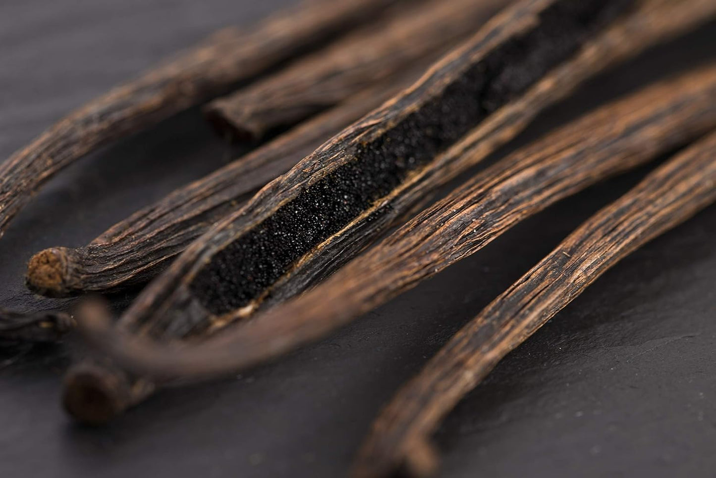1/4 LB Organic Madagascar Vanilla Beans - Whole Extract Grade B Pods for Baking, Homemade Extract, Brewing, Coffee, Cooking - 4 Ounces