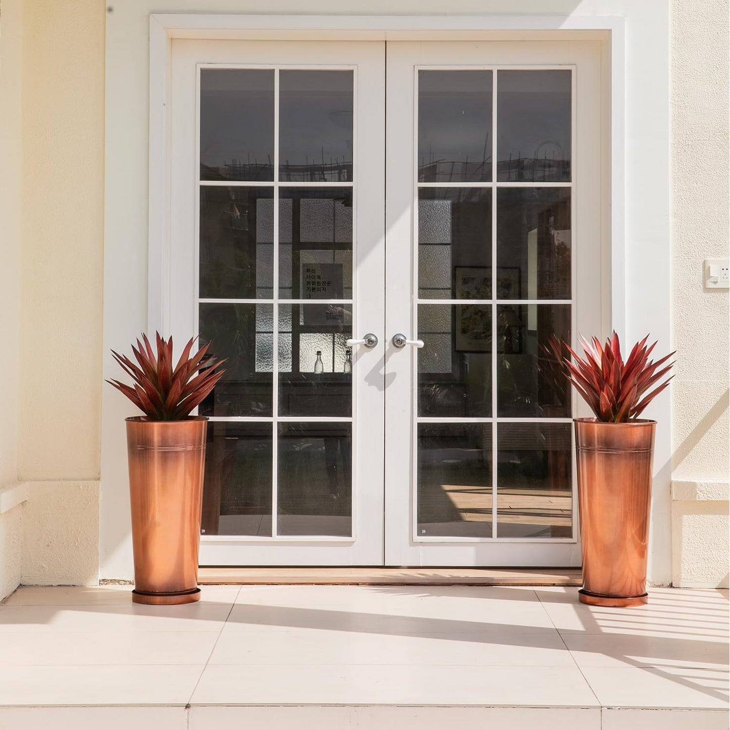 28in Tall Antique Copper Metal Vintage Planter Set of 2,Galvanized Steel Planter Pots for porches/Indoor/terraces Patio- Copper Color(2planters,2inner pots with Holes, 2trays)