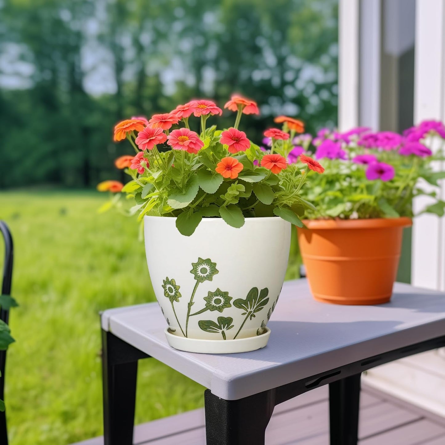 Indoor Plant Pot 6.8 Inch - Ceramic Planter for Indoor Flowers with Drainage Hole and Saucer, Boho Round Decorative Outdoor Flower Pot, Gifts for Plant Lovers, Garden Office Home Decor, White