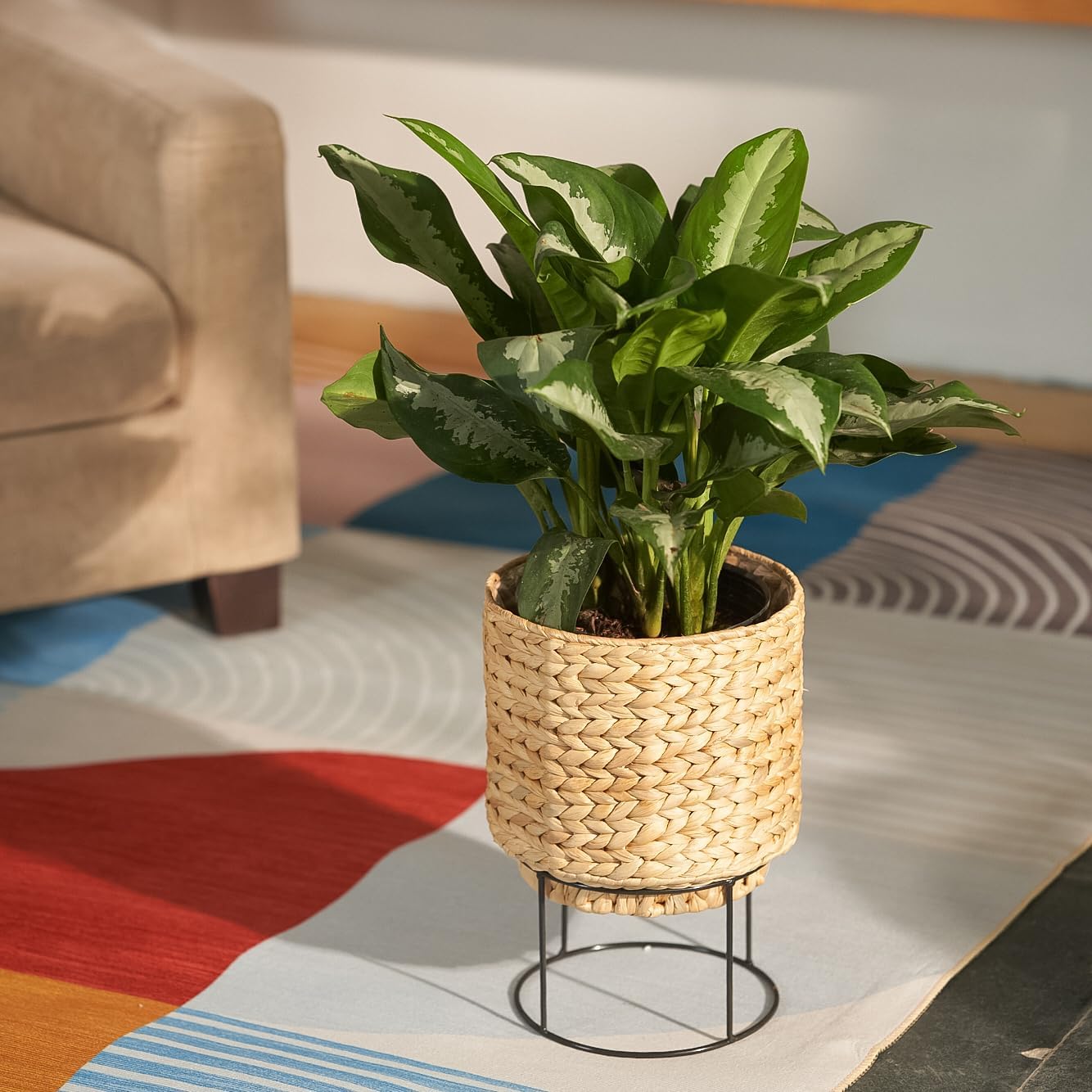 Set of 2 Water Hyacinth Planter Pot with Metal Stand - Indoor Plant, Flower, Succulent, Basket Planter, Decorative Pot Cover (Classic)