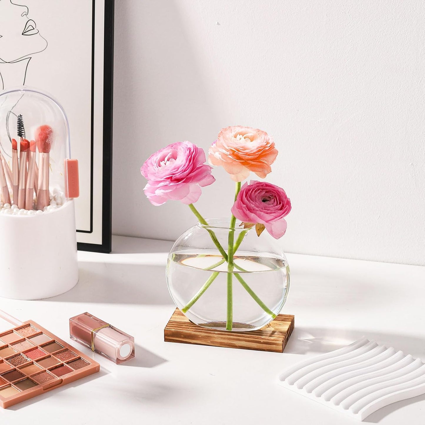 4 Pack Plant Propagation Station with Wooden Base Glass Terrariums for Indoor Plants Decorative Round Vases for Flowers Hydroponic Planter for Home Office Decor