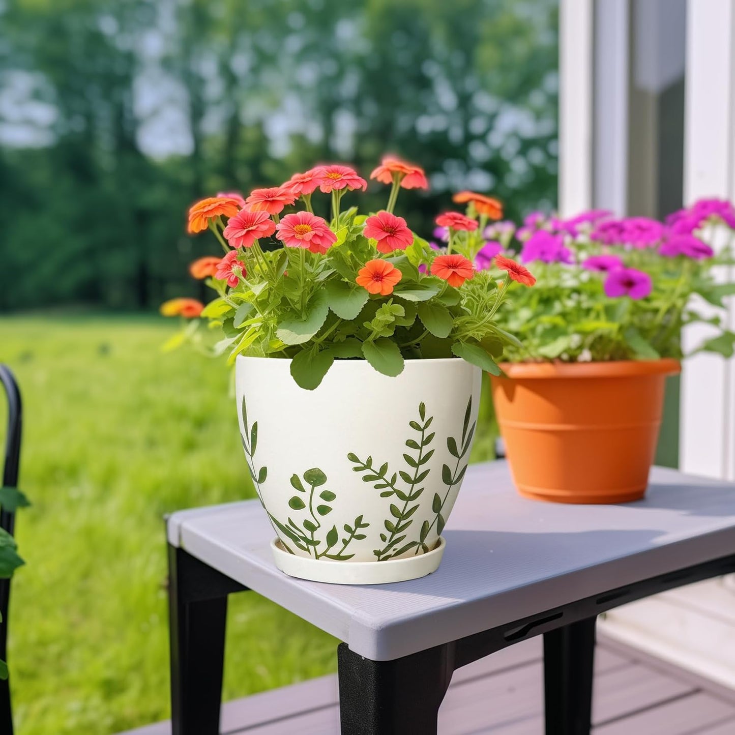 6.8 Inch Plant Pot - Ceramic Planter for Indoor Plants, Flower Pot with Drainage Hole and Saucer, Decorative Boho Round Outdoor Planter, Housewarming Gifts, Garden Room Decor, White