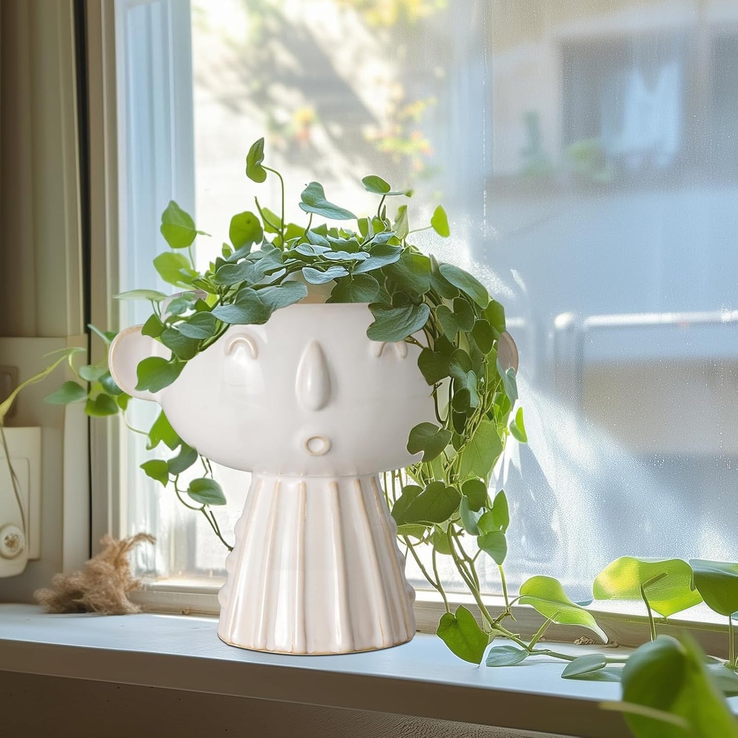 Face Planter Pot 7 Inch - Cute Ceramic Flower Head Planter for Indoor Outdoor Succulent Pot with Drainage Hole Flower Pot Present for Mother Christmas White