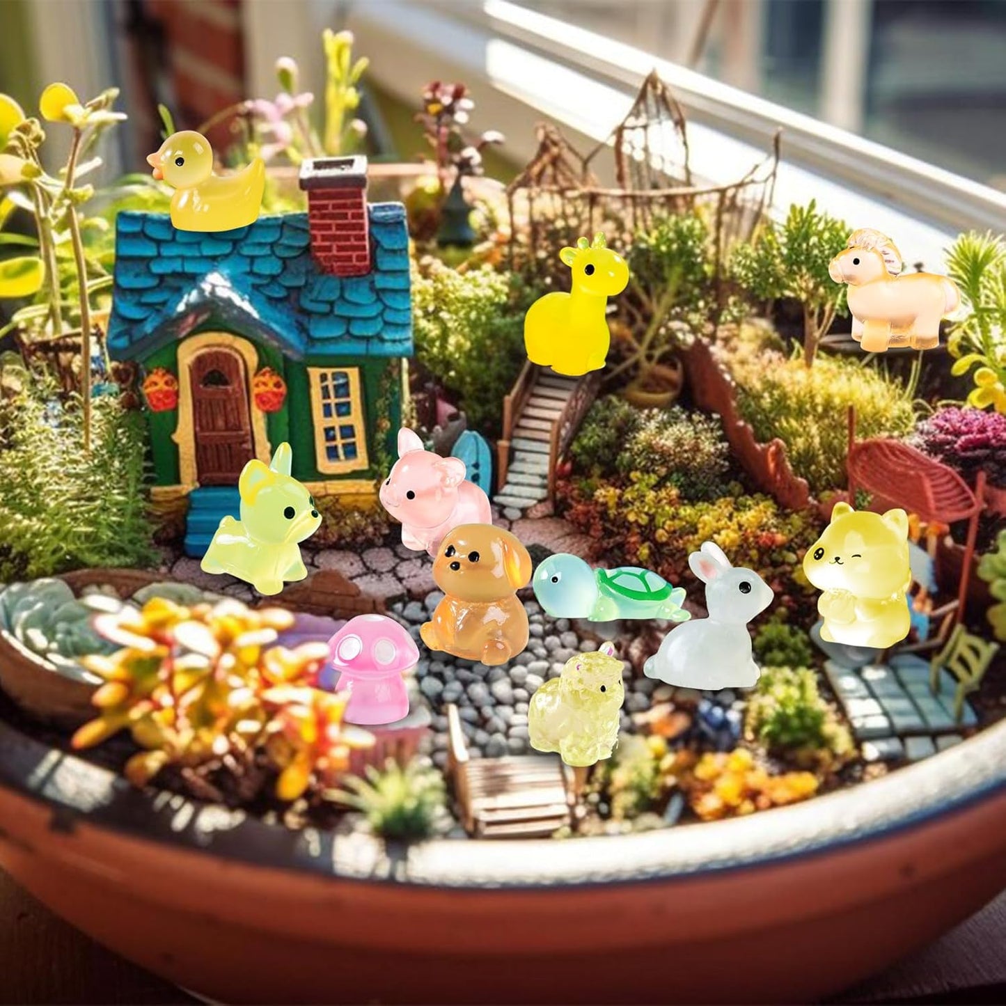 160pcs Luminous Mini Resin Animals Figurines Mini Ducks Dogs Squirrels Giraffes Rabbits Tiny Elephants Miniature Figurines Glow in The Dark Garden Miniatures Fairy Garden Accessories