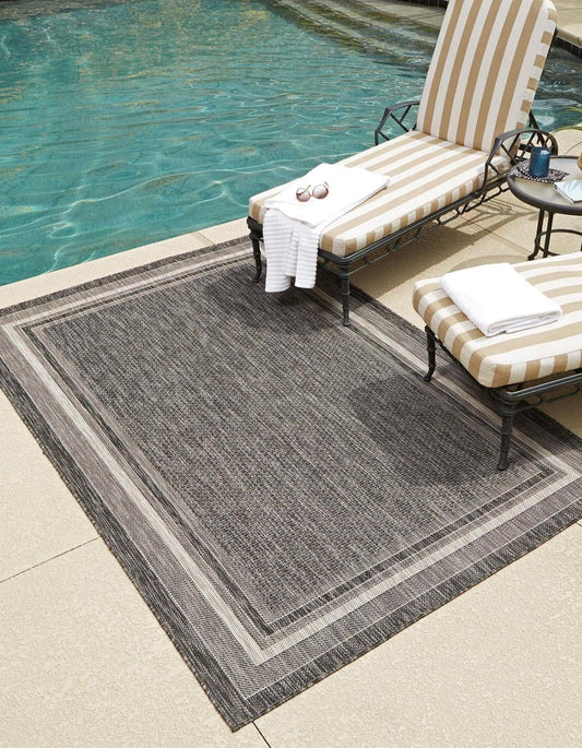 Unique Loom Outdoor Border Collection Area Rug - Soft Border (10' x 13' Rectangle, Black/ Ivory)