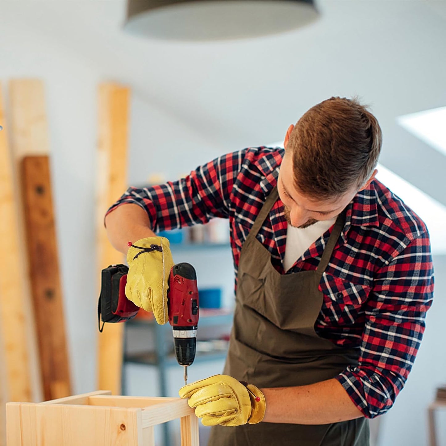 HLDD HANDLANDY Leather Work Gloves for Men & Women, Adjustable Wrist Cowhide Gardening Glove with Reinforced Palm for Driver