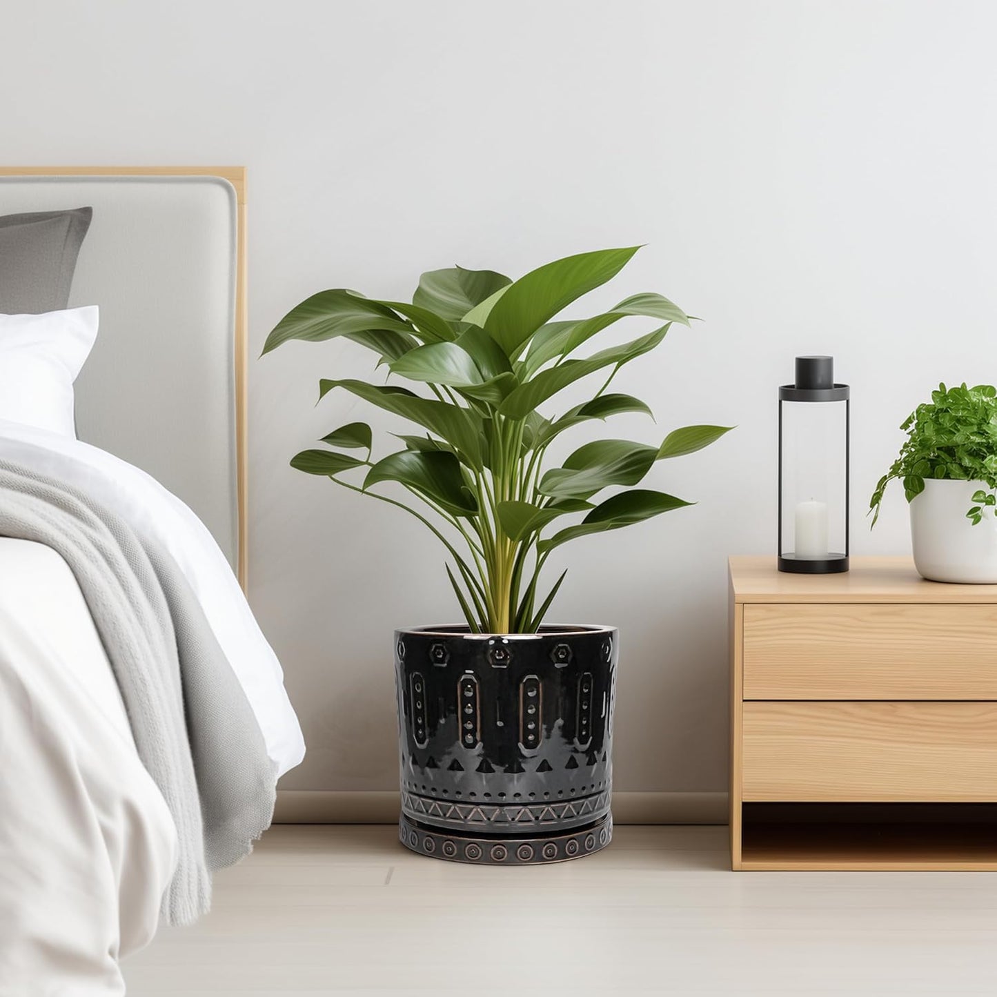 Ceramic Planter for Indoor Plants - 10 Inch Plant Pots with Drainage Hole and Saucer, Round Decorative Flower Pots Outdoor, Boho Large Planter, Room Decor, House Warming Gifts, Black