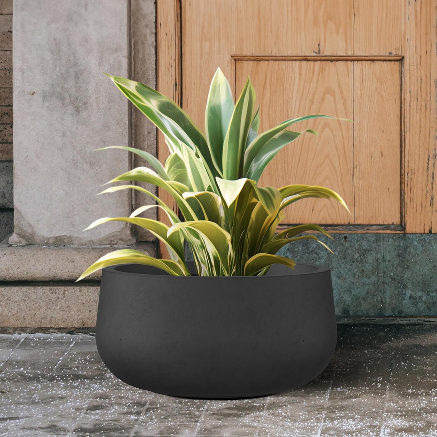 Kante 15.7" Dia Round Concrete Planter, Outdoor Indoor Garden Plant Pots with Drainage Hole and Rubber Plug, Modern Curvaceous Design, Black
