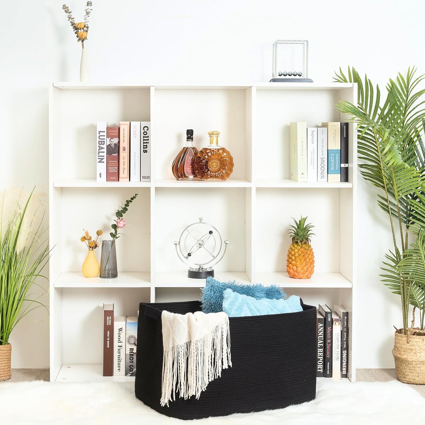 MINTWOOD Design 22in Extra Large Blanket Basket Holder Living Room, Rectangle Rope Woven Storage Basket with Handles for Laundry, Pool Towels, and Shoes, Dog Toy Organizer Bin Box, Full Black