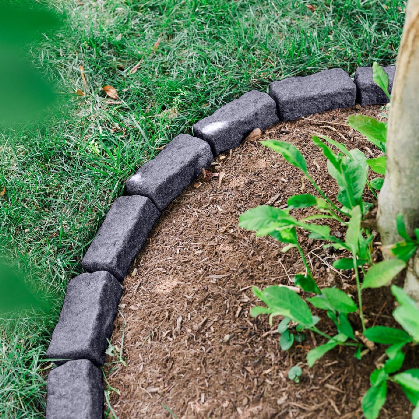 Beuta Landscape Edging | Garden Edging Border | Faux Stone Bricks for Lawn edging, Flower beds, Pathways & Yard Edging– 10 Packs | Each Section Has 6 Bricks 48"L x 4"W x 2.25"H | 30 Spikes |Charcoal