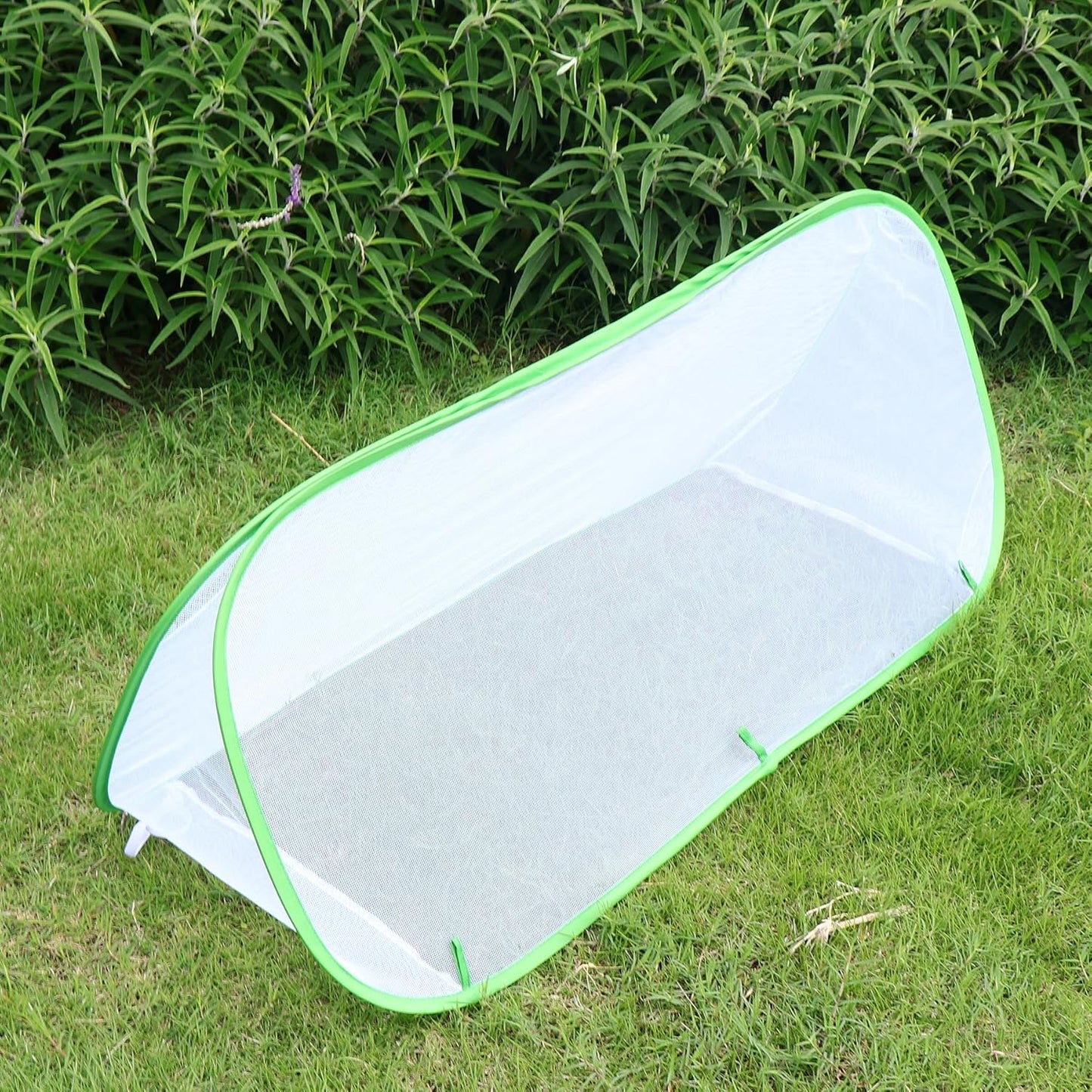 Pop-Up Garden Net Cloche Tunnel, Mini Grow Tent and Plant Protection Cover for Fruit, Vegetables, Strawberry, Flowers and Herbs with 4 Stakes, 39.4" x 15.75" x 15.75"