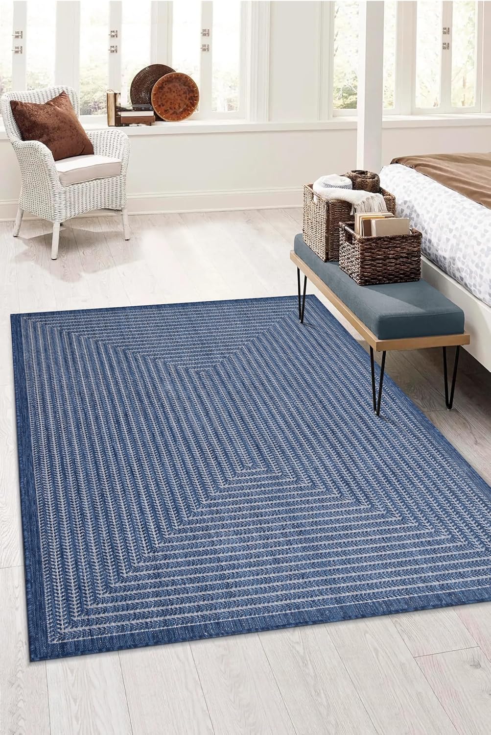 Adiva Rugs Outdoor Indoor Area Rug, Weather Resistant, Easy to Clean, Stain Resistant Floor Mat for Dining Room, Backyard, Deck, Patio (Navy Weiss, 2'6" x 7')