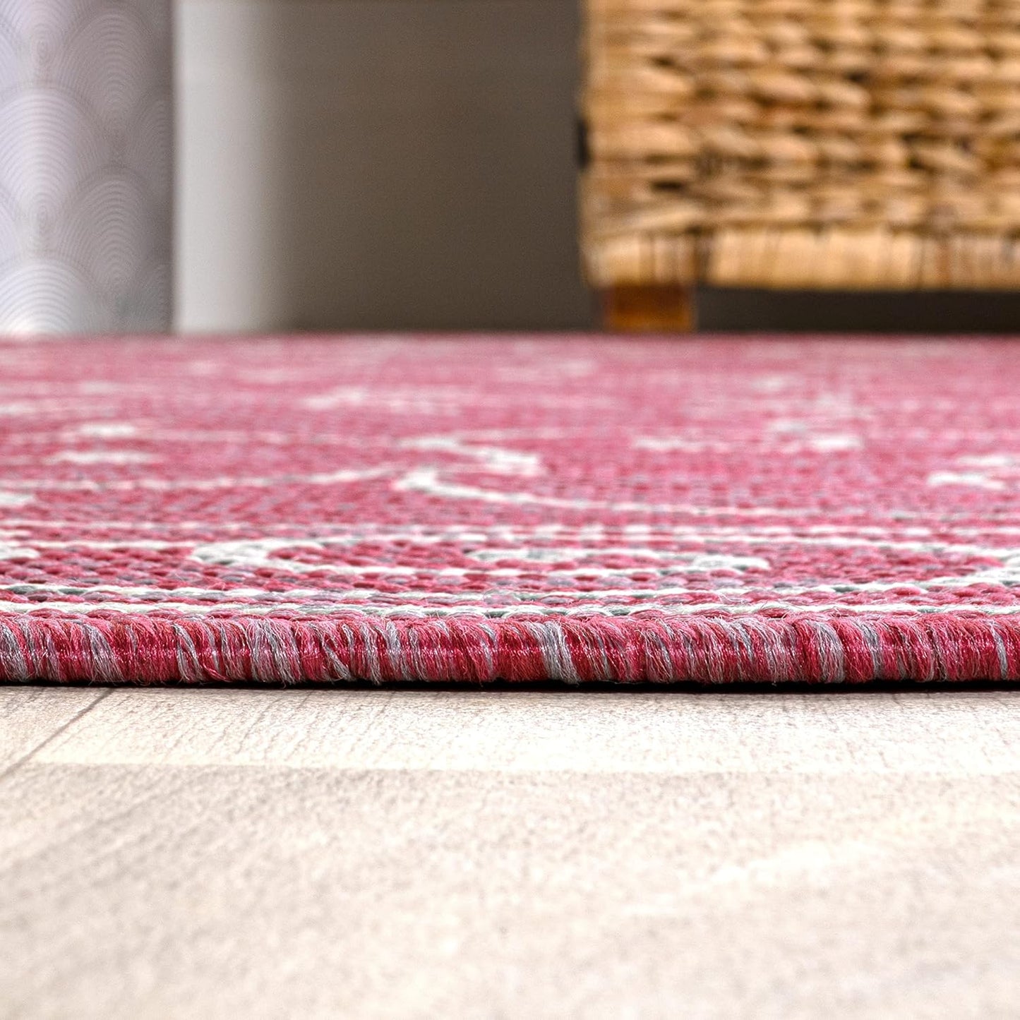 JONATHAN Y SMB106J-9 Charleston Vintage Filigree Textured Weave Indoor Outdoor Area Rug, Classic Traditional Easy-Cleaning,Bedroom,Kitchen,Backyard,Patio,Non Shedding, 9 X 12, Fuchsia/Light Gray