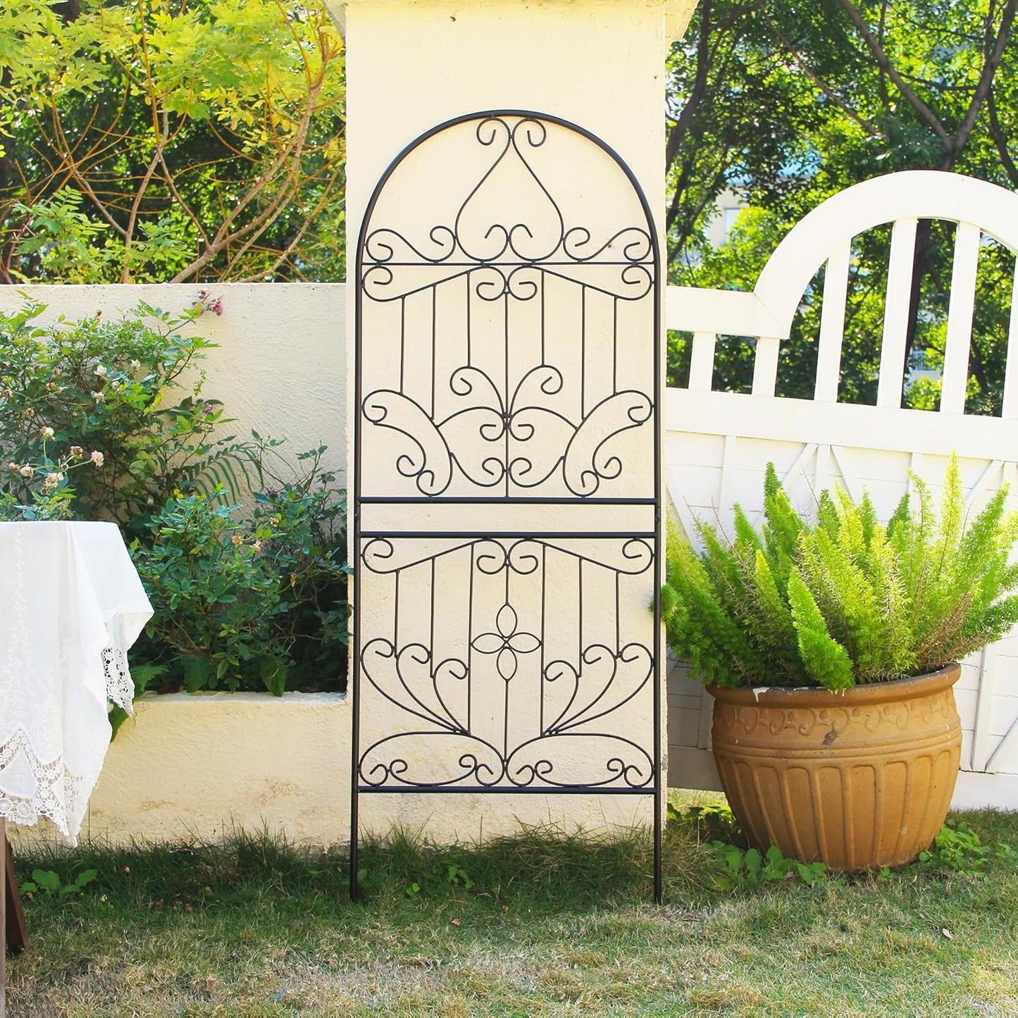 SCENDOR Trellis for Climbing Plants 59" H x 22" W Metal Unique Design Decorative Garden Structure Weather-Resistant Lattice Outdoor Decor Flowers Roses Vine Ivy Clematis Black Coating 1 Pack