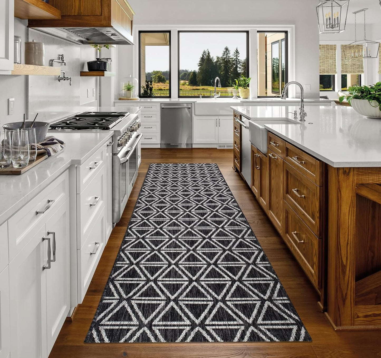 Keen Home Design Outdoor Runner Rug - 2x8 Washable Indoor/Outdoor Rug for Patio, Balcony, Kitchen, Garden, Beach, Deck and Porch. Size: 2'2" x 7'7"