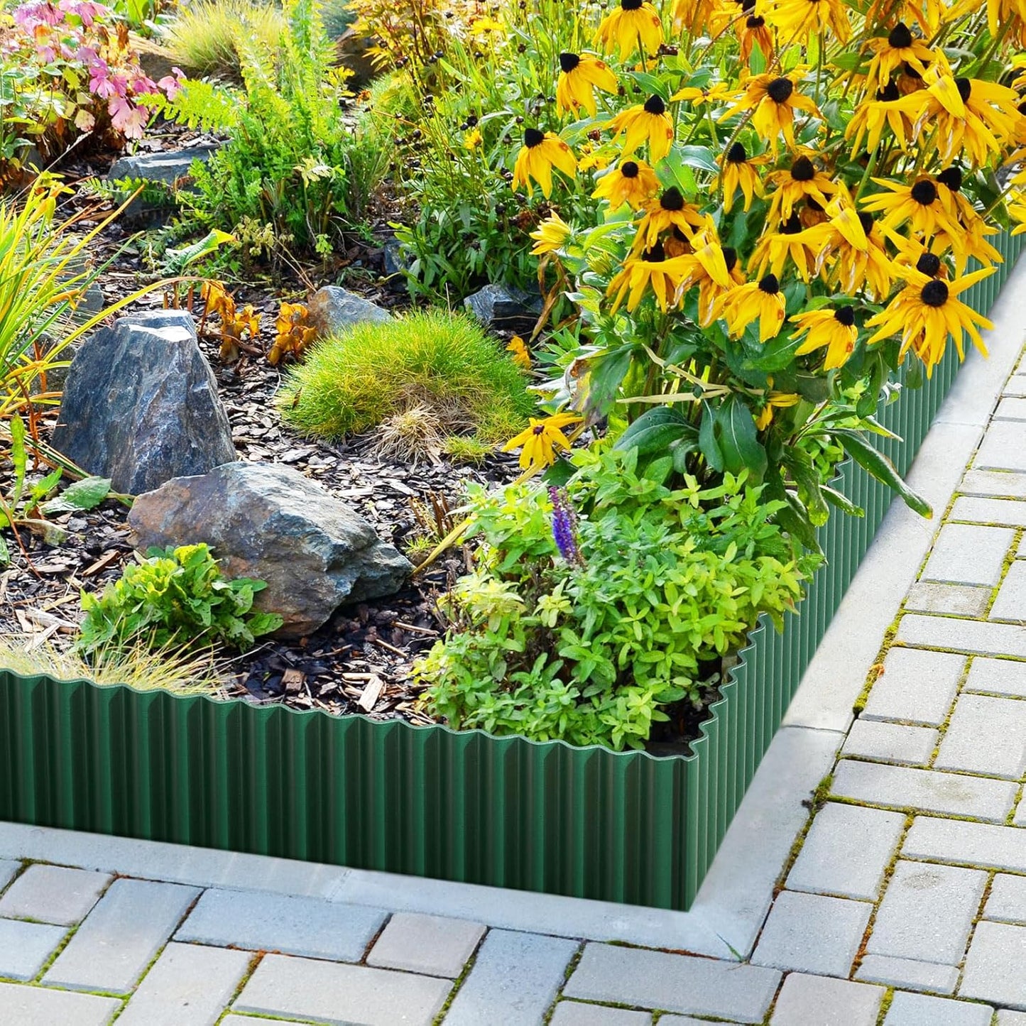 LAVEVE Corrugated Metal Garden Edging 8" x 20Ft, Landscape Edging Border for Lawn, Flower Bed, Garden Fence, Paver Edging (Green)