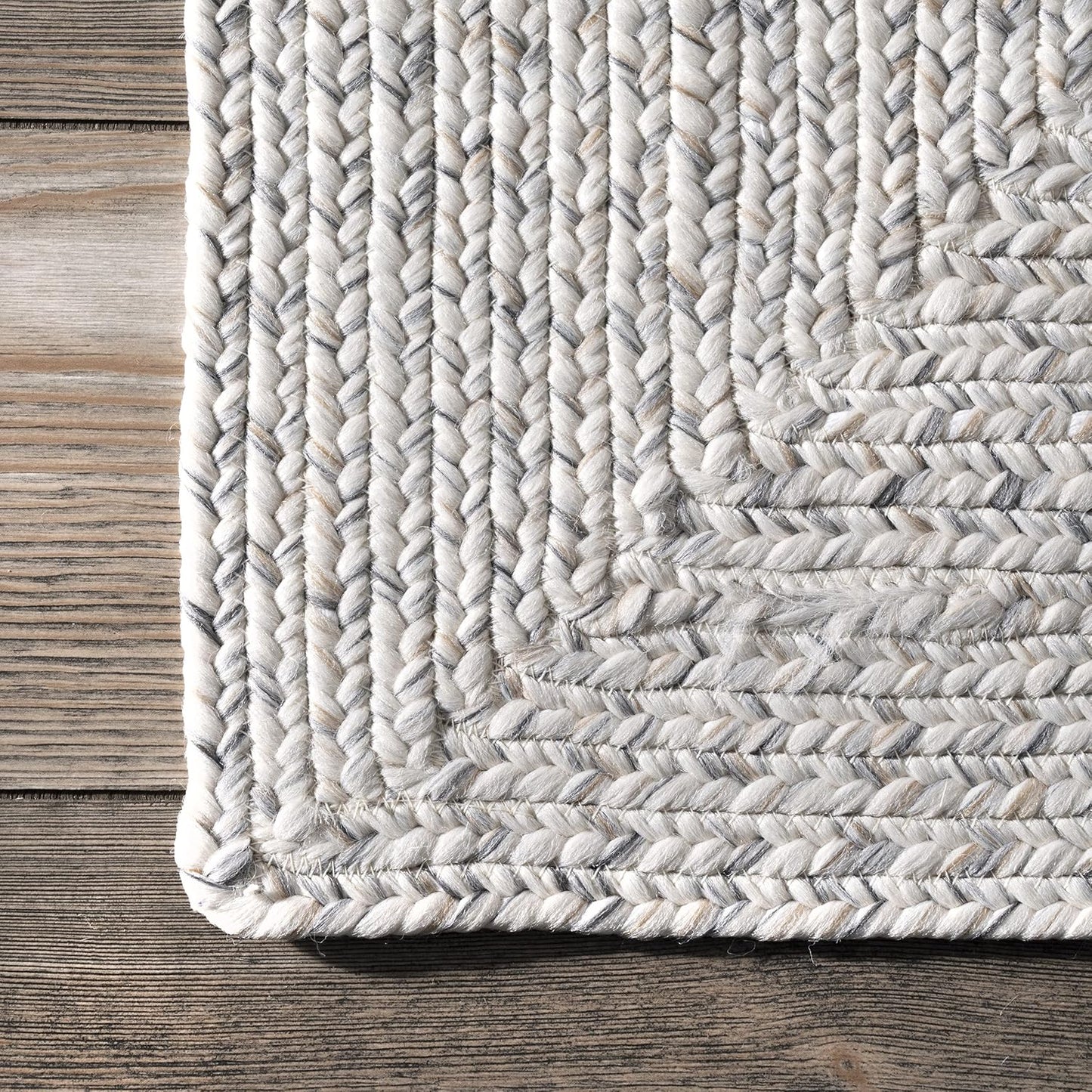 nuLOOM Oval 3' x 5' Solid Hand Braided Indoor/Outdoor Area Rug, Pet-Friendly, High Traffic, Weather Resistant, for Patio, Balcony, Bedroom, Living, Dining Room, Wynn Ivory