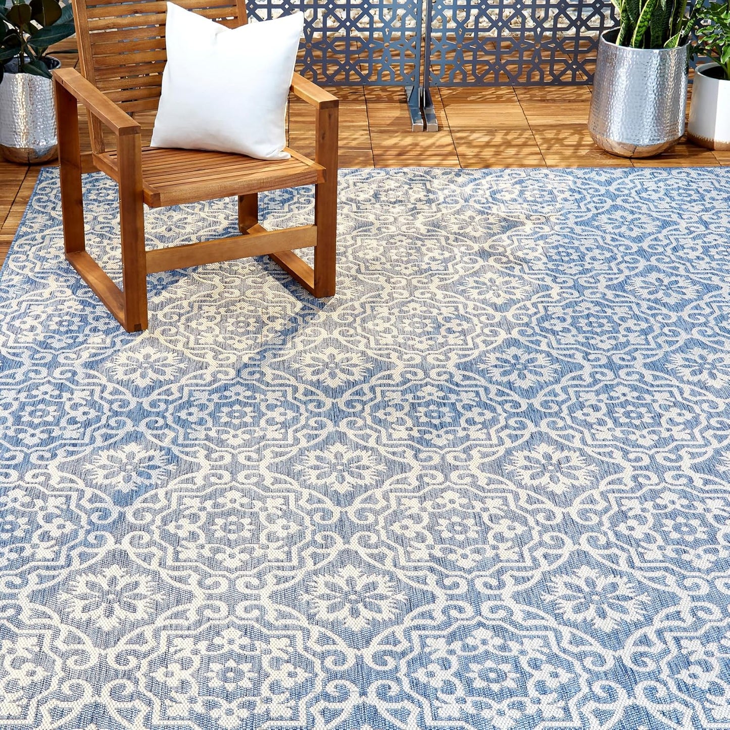 Nicole Miller New York Patio Country Julia Transitional Geometric Indoor/Outdoor Area Rug, Blue/Grey, 9'2"x12'5"