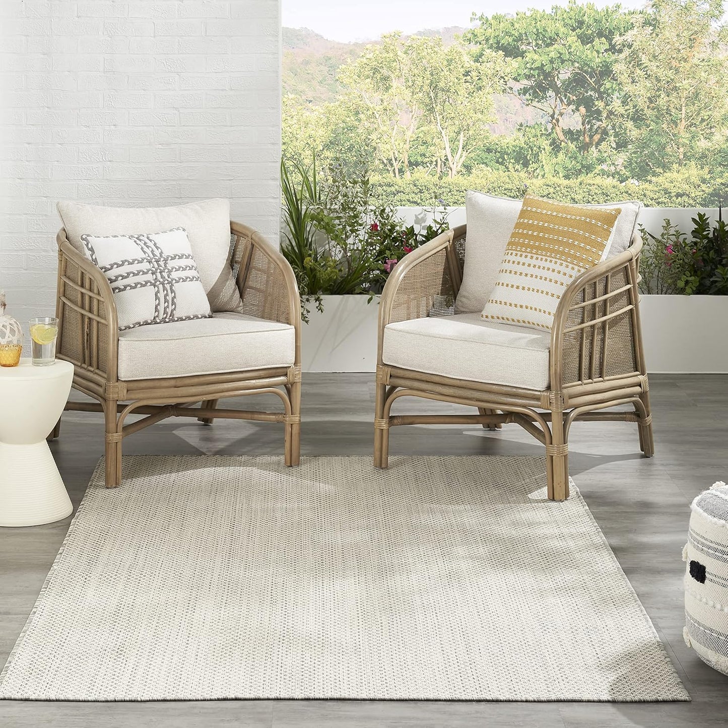 Nourison Home Courtyard Indoor/Outdoor Ivory Silver 4' x 6' Area Rug, Geometric, Easy Cleaning, Non Shedding, Bed Room, Living Room, Dining Room, Deck, Patio, Backyard (4x6)
